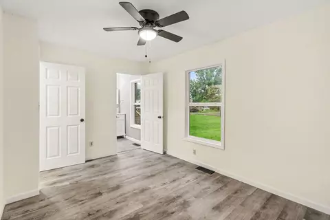 Bedroom - 7469 E Bend Rd, Burlington, KY 41005 photo 3 of 5