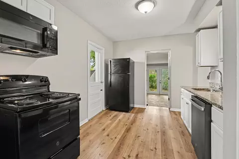 Kitchen - 48 Ridgeway Ave, Florence, KY 41042 photo 2 of 3