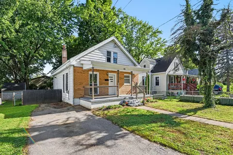 Exterior - 48 Ridgeway Ave, Florence, KY 41042 photo 2 of 9