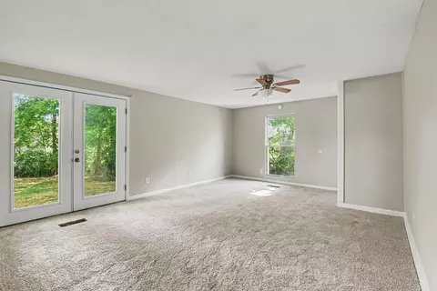 Living - 48 Ridgeway Ave, Florence, KY 41042 photo 4 of 4