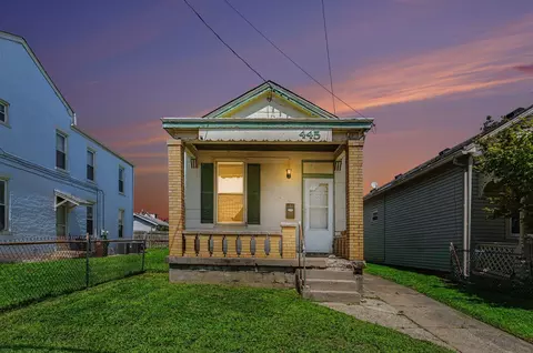 445 Berry Ave, Bellevue, KY 41073