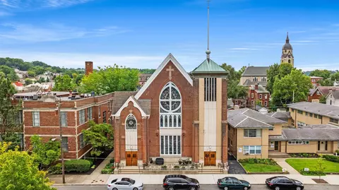 320 Poplar St #A, Bellevue, KY 41073