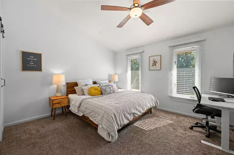 Bedroom - 565 Kinsella Dr, Edgewood, KY 41017 photo 1 of 10
