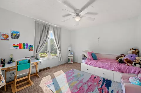 Bedroom - 565 Kinsella Dr, Edgewood, KY 41017 photo 7 of 10