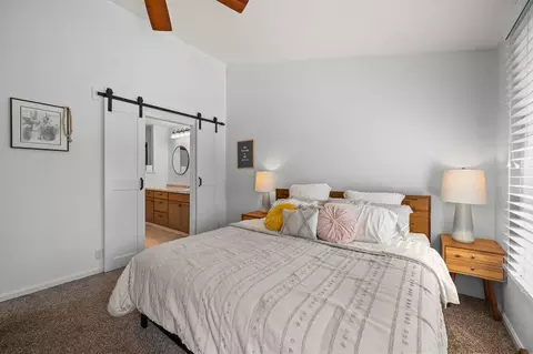 Bedroom - 565 Kinsella Dr, Edgewood, KY 41017 photo 3 of 10