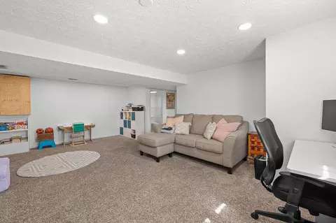Other - 565 Kinsella Dr, Edgewood, KY 41017 photo 9 of 11