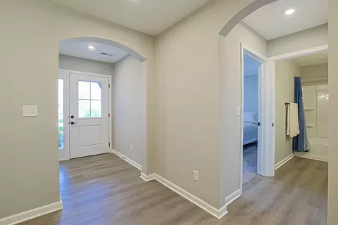 Entry Way - 2467 Bella Rdg, Fort Mitchell, KY 41017 photo 1 of 2