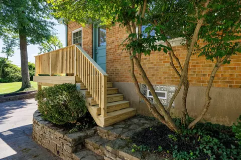 Exterior - 90 Arcadia Ave, Lakeside Park, KY 41017 photo 5 of 14