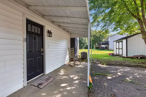 Exterior - 264 Shaw Ave, Erlanger, KY 41018 photo 2 of 6