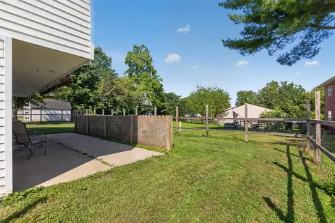 Exterior - 264 Shaw Ave, Erlanger, KY 41018 photo 5 of 6