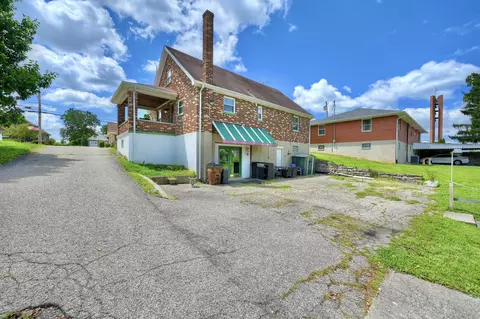 Exterior - 4029 Alexandria Pike, Cold Spring, KY 41076 photo 3 of 6