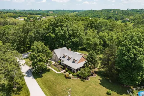 330 Oak St, Butler, KY 41006