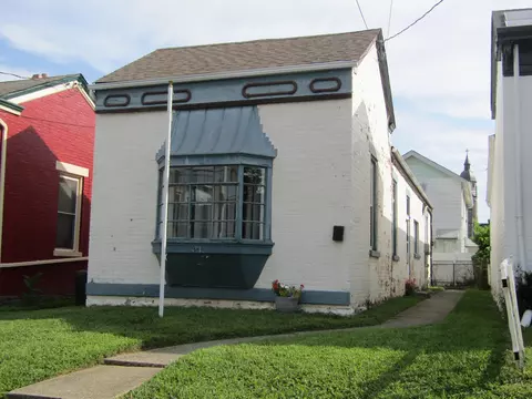 341 Berry Ave, Bellevue, KY 41073