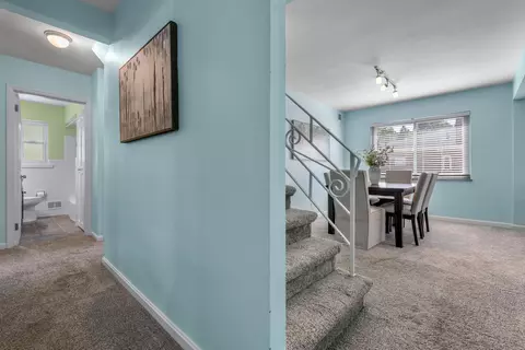 Entry Way - 1593 Marcella Dr, Fort Wright, KY 41011 photo 1 of 2