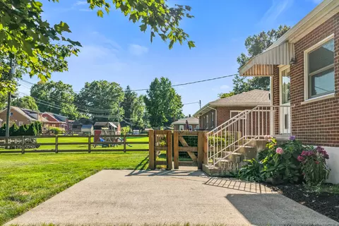 Exterior - 1593 Marcella Dr, Fort Wright, KY 41011 photo 4 of 6