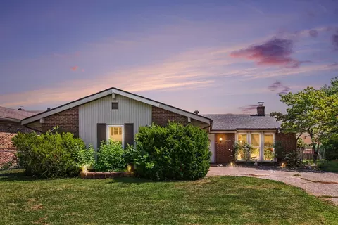 205 Merravay Dr, Florence, KY 41042