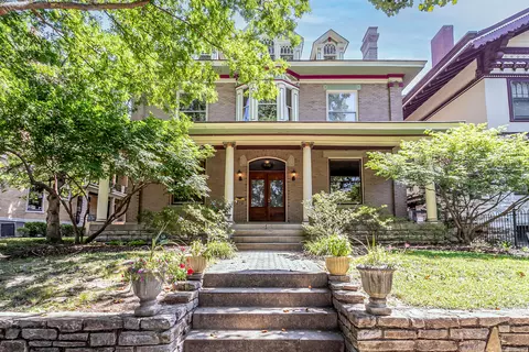 610 Nelson Pl, Newport, KY 41071