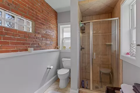 Bath - 109 E 8th St, Covington, KY 41011 photo 2 of 3