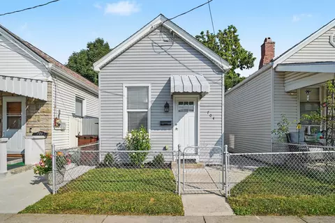704 W 35th St W, Covington, KY 41015