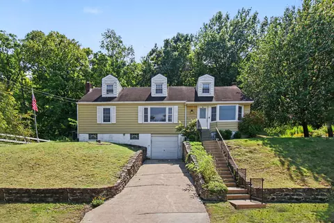 519 Cleveland Ave, Taylor Mill, KY 41015