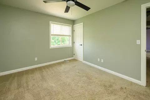 Bedroom - 10008 Wild Cherry Dr, Union, KY 41091 photo 6 of 8