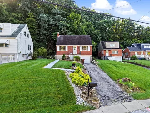 1166 Waterworks Rd, Newport, KY 41071