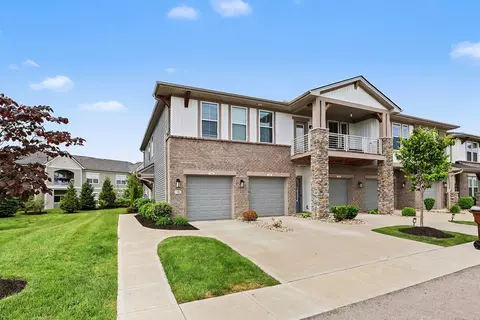 Exterior - 1305 Ruby Hill Ln, Florence, KY 41042 photo 8 of 12