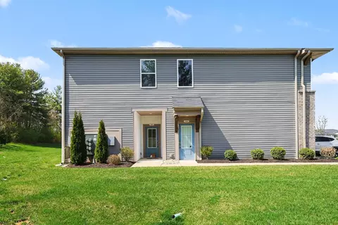 Exterior - 1305 Ruby Hill Ln, Florence, KY 41042 photo 2 of 12
