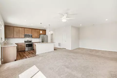 Living - 1305 Ruby Hill Ln, Florence, KY 41042 photo 3 of 5