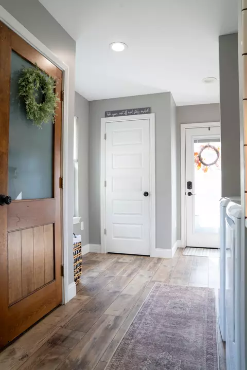 Entry Way - 4355 Keefer Rd, Corinth, KY 41010 photo 2 of 3