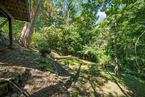 Exterior - 1060 Jackson Rd, Park Hills, KY 41011 photo 14 of 14
