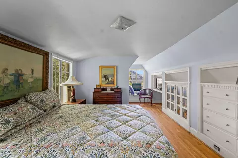 Bedroom - 1060 Jackson Rd, Park Hills, KY 41011 photo 5 of 5