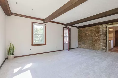 Living - 49 Arcadia Ave, Lakeside Park, KY 41017 photo 6 of 6