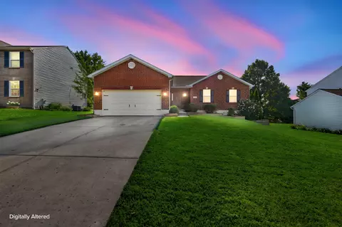 10173 Hiddenknoll Dr, Independence, KY 41051