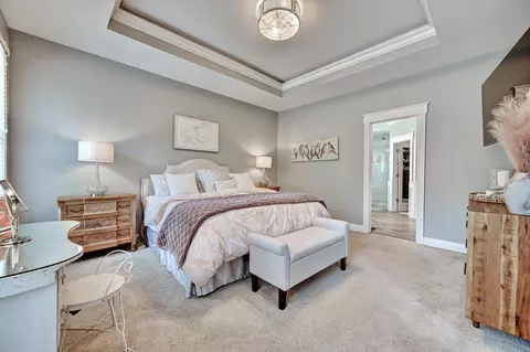 Bedroom - 847 Pinehurst Dr, Edgewood, KY 41017 photo 1 of 4