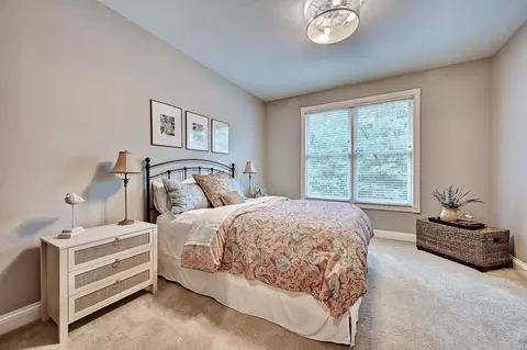 Bedroom - 847 Pinehurst Dr, Edgewood, KY 41017 photo 3 of 4