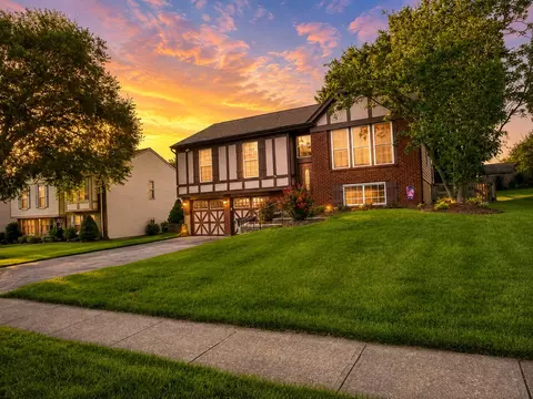 6855 Vantage Ct, Florence, KY 41042
