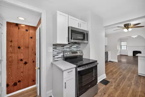 Kitchen - 73 Dudley Rd, Edgewood, KY 41017 photo 2 of 6