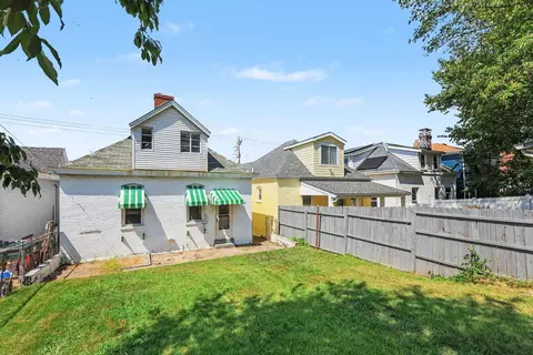 Exterior - 541 Oak St, Ludlow, KY 41016 photo 3 of 3