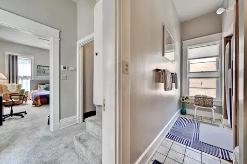 Entry Way - 210 E 5th St, Covington, KY 41011 photo 5 of 6
