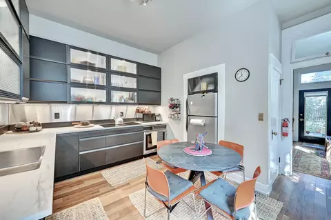Kitchen - 210 E 5th St, Covington, KY 41011 photo 5 of 6