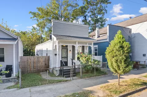 Exterior - 309 E 13th St, Covington, KY 41011 photo 2 of 8