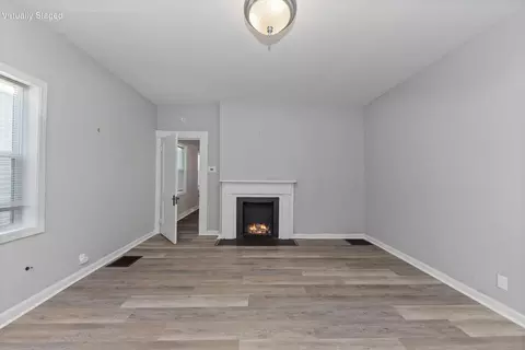 Living - 309 E 13th St, Covington, KY 41011 photo 1 of 4