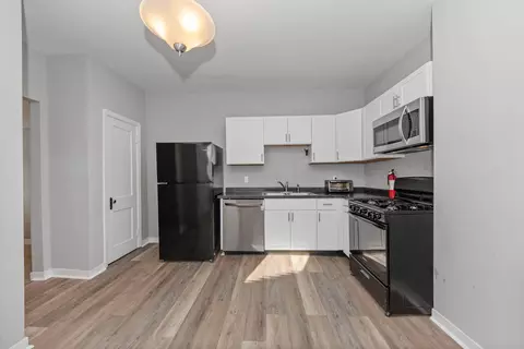 Kitchen - 309 E 13th St, Covington, KY 41011 photo 1 of 2