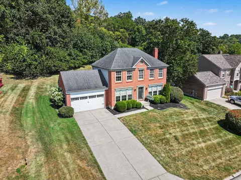View/Area - 1988 Crescent Ter, Crescent Springs, KY 41017 photo 2 of 5