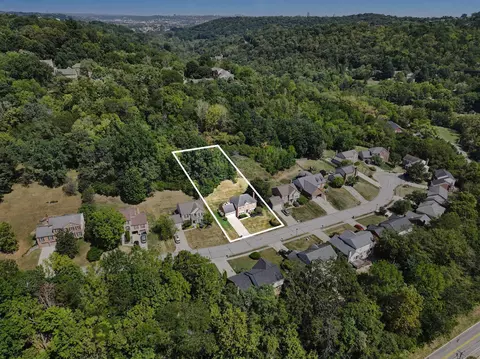 View/Area - 1988 Crescent Ter, Crescent Springs, KY 41017 photo 1 of 5