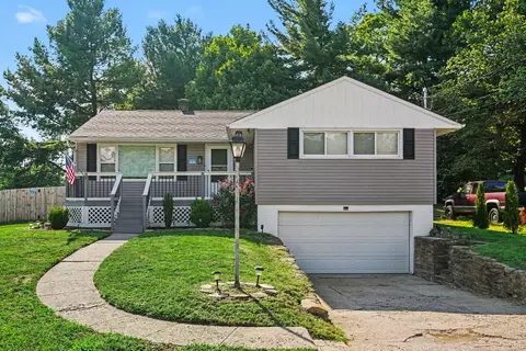 2975 Ridge Ave, Hebron, KY 41048