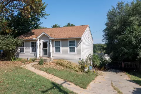 Exterior - 82 High St, Walton, KY 41094 photo 2 of 4