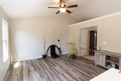 Living - 82 High St, Walton, KY 41094 photo 3 of 4