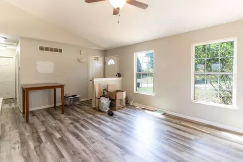 Living - 82 High St, Walton, KY 41094 photo 1 of 4